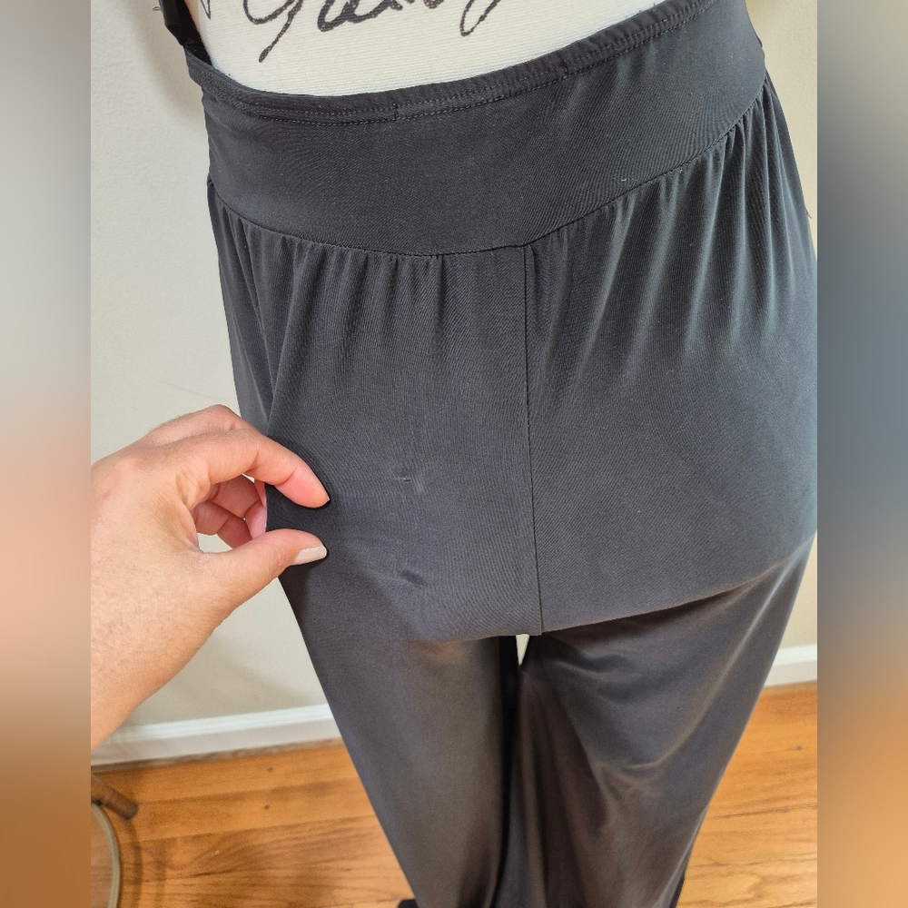 SABORA Elegant Black Halter Stretch Jumpsuit SIZE S..... - Picture 11 of 15
